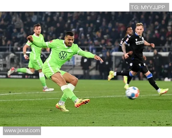 沃尔夫斯堡与法兰克福战平，难解难分的对决